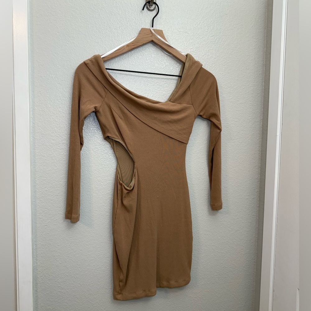 White Fox Long Sleeve Mini Cutout Dress Small